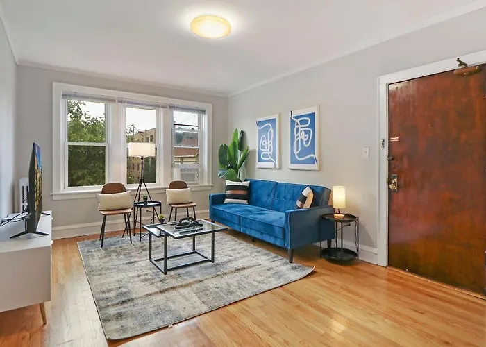 Апартаменты Spacious & Inviting 1br In - Cullom B2